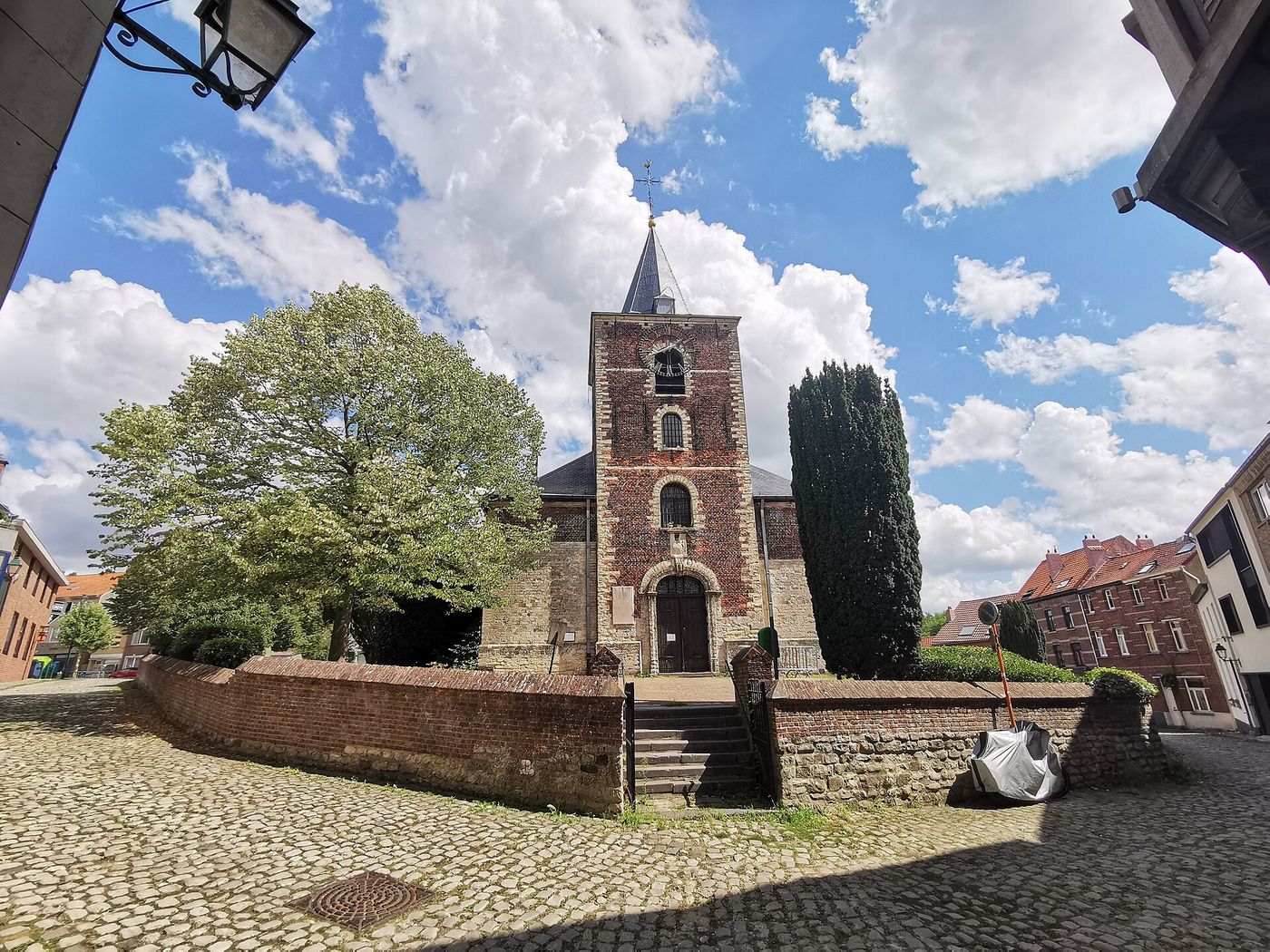 The village of Linkebeek, one of six Flemish municipalities on the edge of Brussels where French speakers hold special language rights.