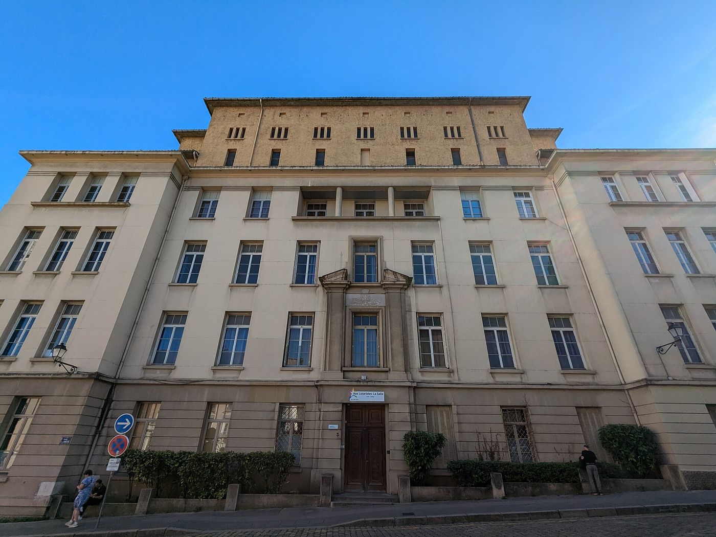 A middle school in Lyon, where mobile vaccination teams have offered the HPV vaccine to pupils since 2023.