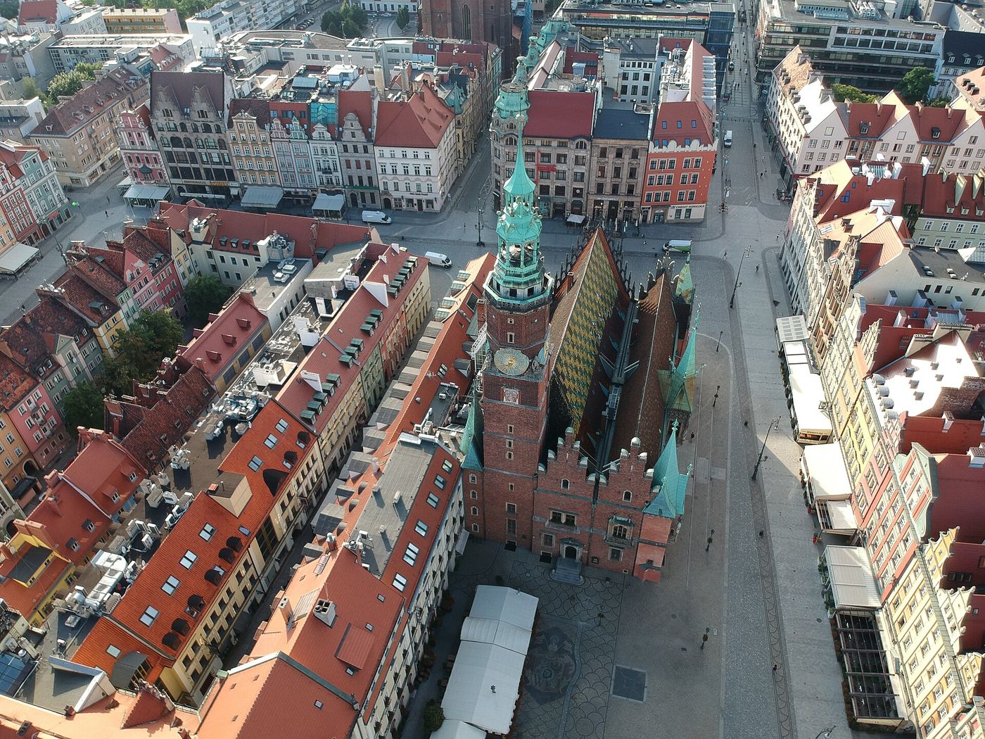 The market square in Wrocław, with its Gothic town hall and painted townhouses, rebuilt after 1945.